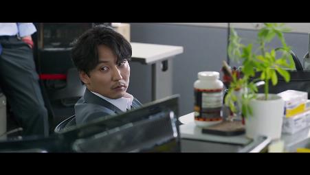 나에게만 그녀가 보이기 시작했다. 천우희 김남길 주연 ＜영화 어느날＞ 01 | 인스티즈