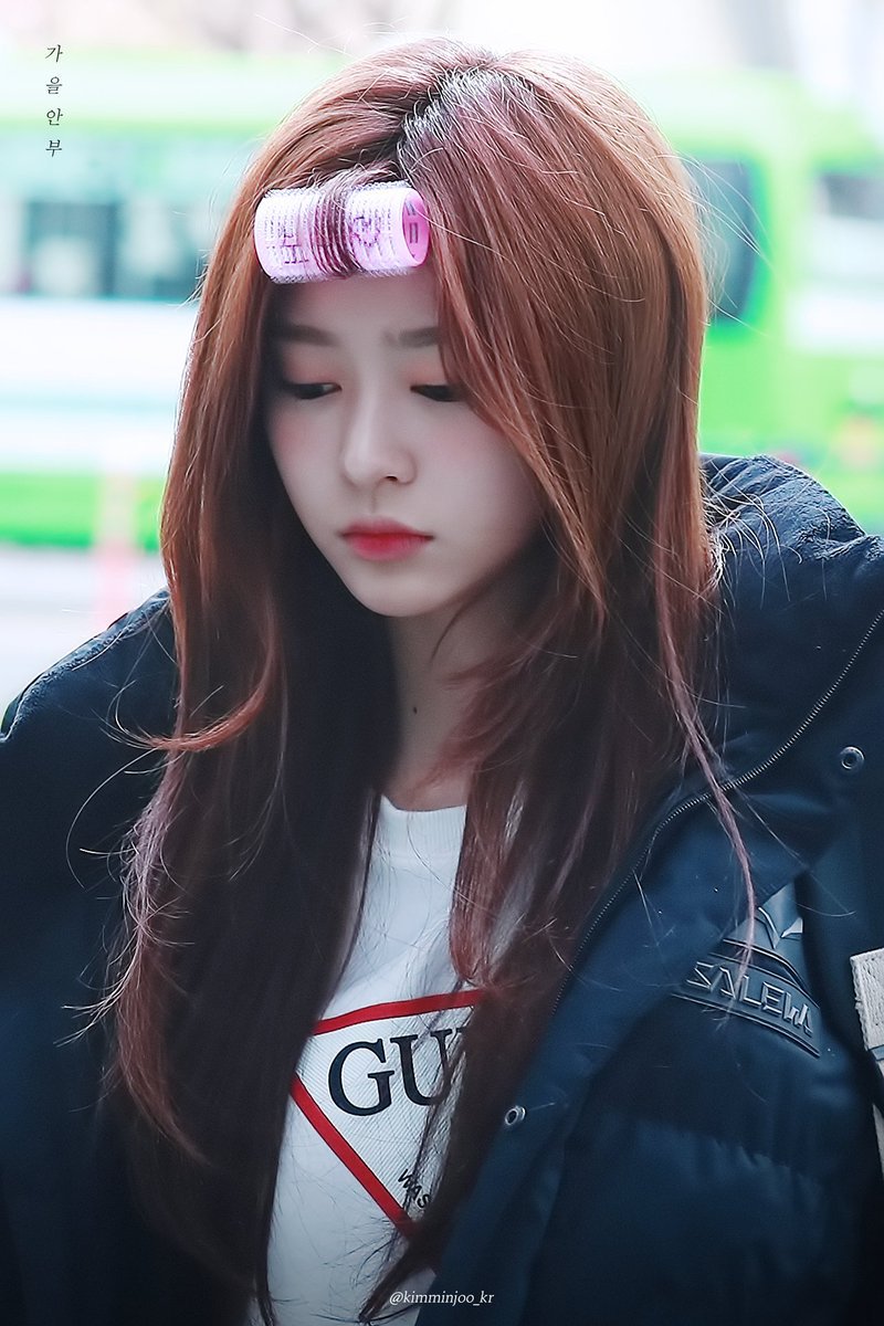 컴백을 앞두고 헤어스타일을 확 바꾼 아이즈원 김민주 | 인스티즈