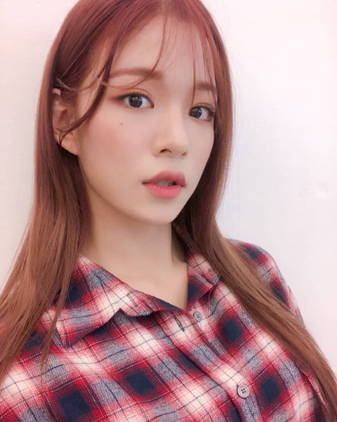 프로미스 나인 이채영 | 인스티즈