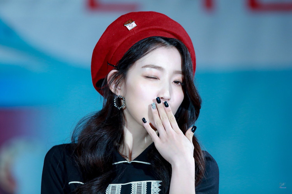 [구구단] 점심은 뭘로 먹을까 고민이되서 하나 | 인스티즈