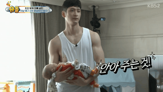 대한민국에 흔한(?) 애아빠.gif | 인스티즈