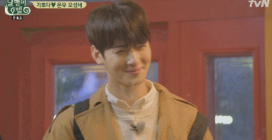 차은우 얼굴 보고 감탄하는 이경규.gif | 인스티즈