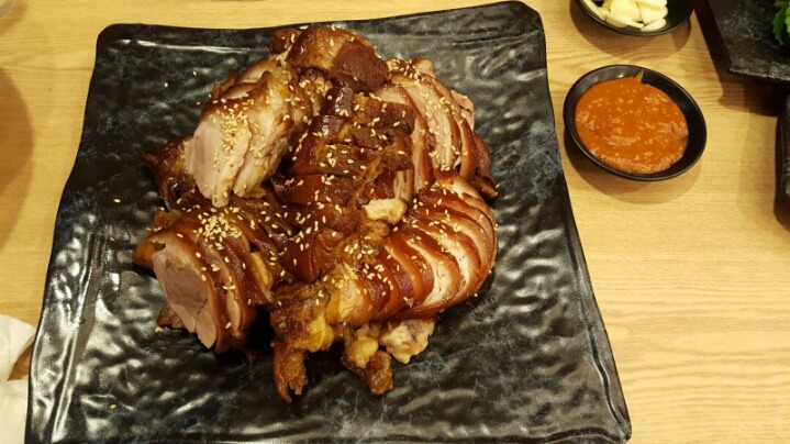 진족발 이미지
