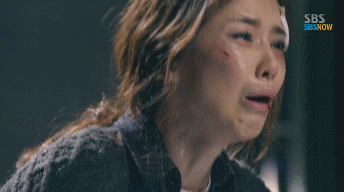 생방송 중에 오열하는 이보영.gif | 인스티즈