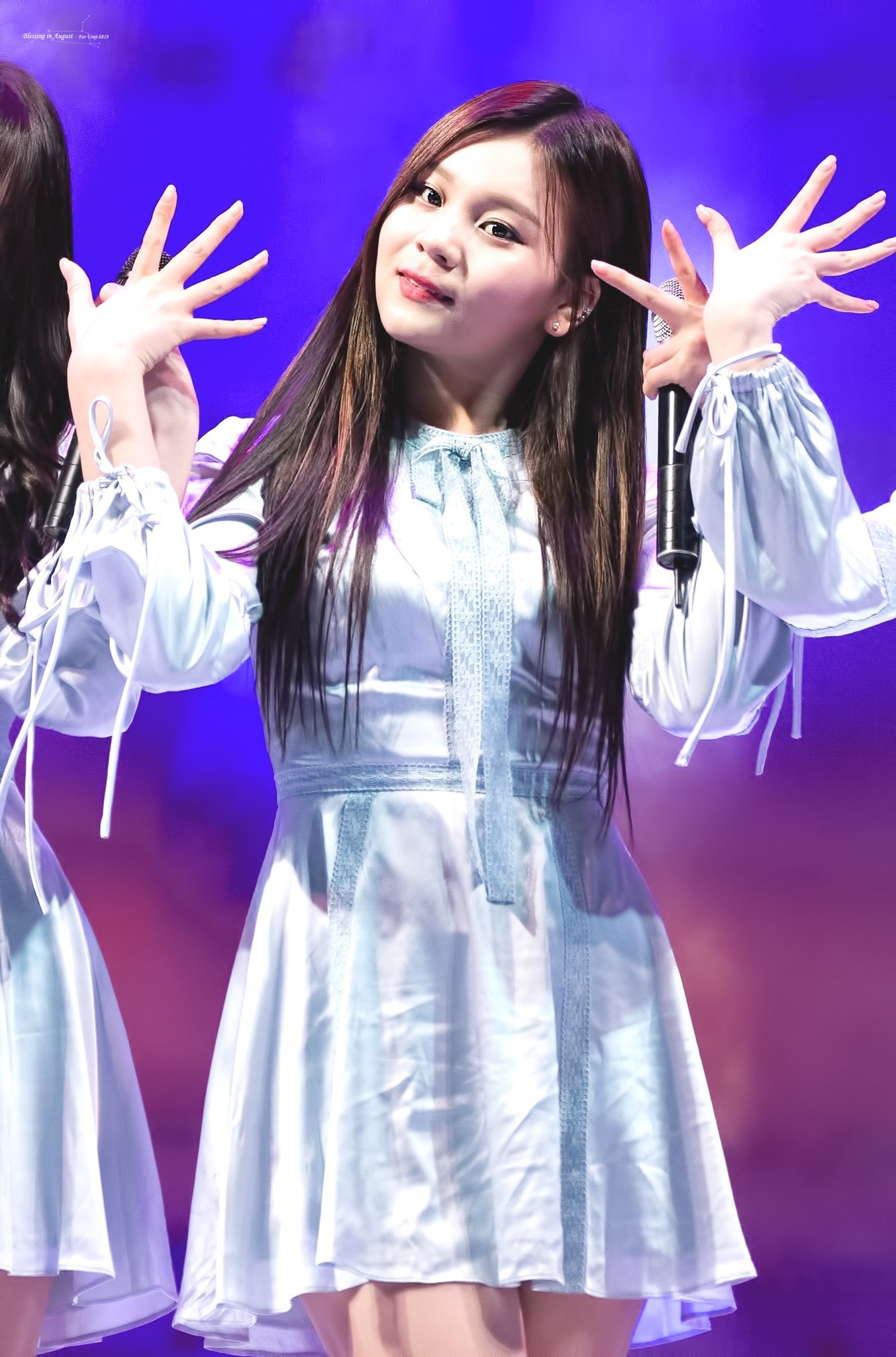 여자친구 엄지 | 인스티즈