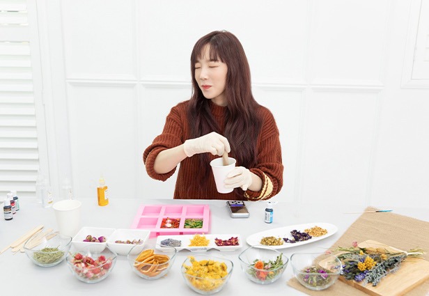 99E3814F5E56CE4209DC5C