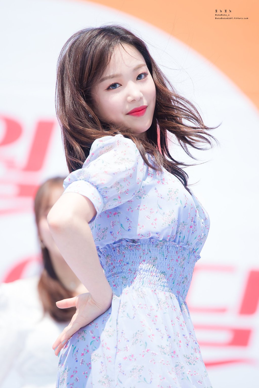 사월이 April 보조개 담당 레이첼 성나연~♥ | 인스티즈