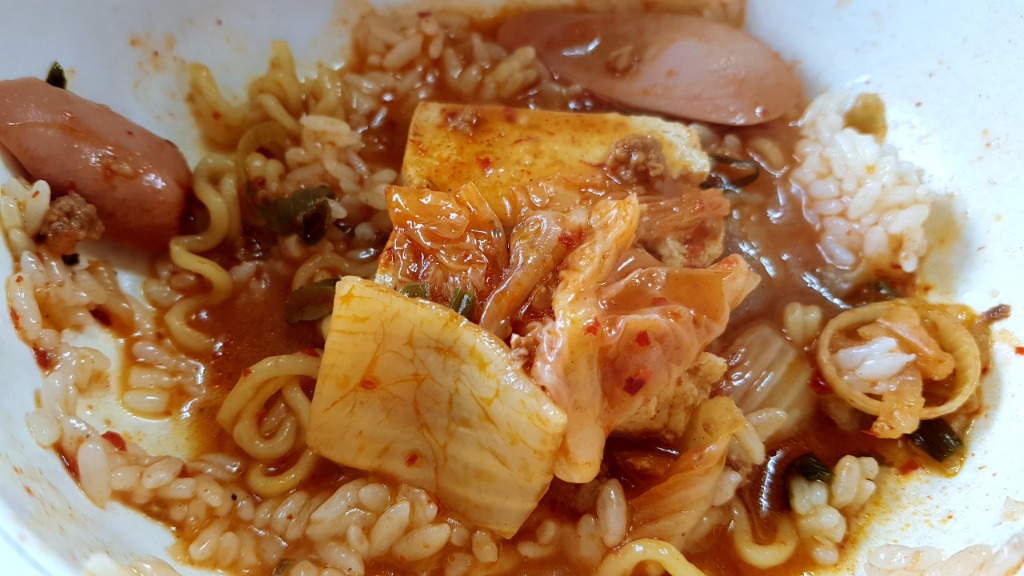 주관적으로 김치찌개보다 맛있는 찌개 | 인스티즈